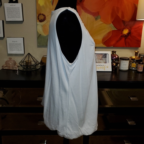 NWT Chico's White Bubble Tank Top w/ sequins Size 3 - Picture 7 of 12